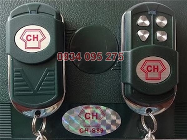 Remote cửa cuốn CH-S89 mã nhảy