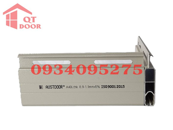 Cửa cuốn Austdoor A49i