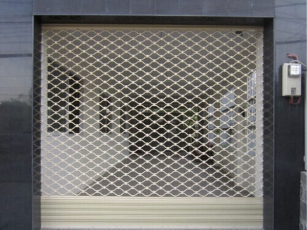 Cửa cuốn mắc võng inox mẫu 03