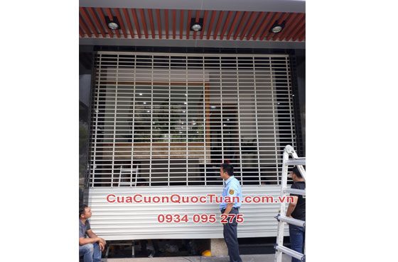 Cửa cuốn song ngang mẫu 2