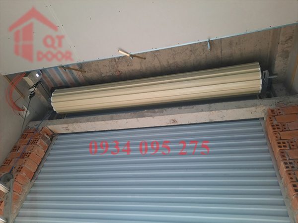 Cửa cuốn Úc tấm liền dày 0.5mm
