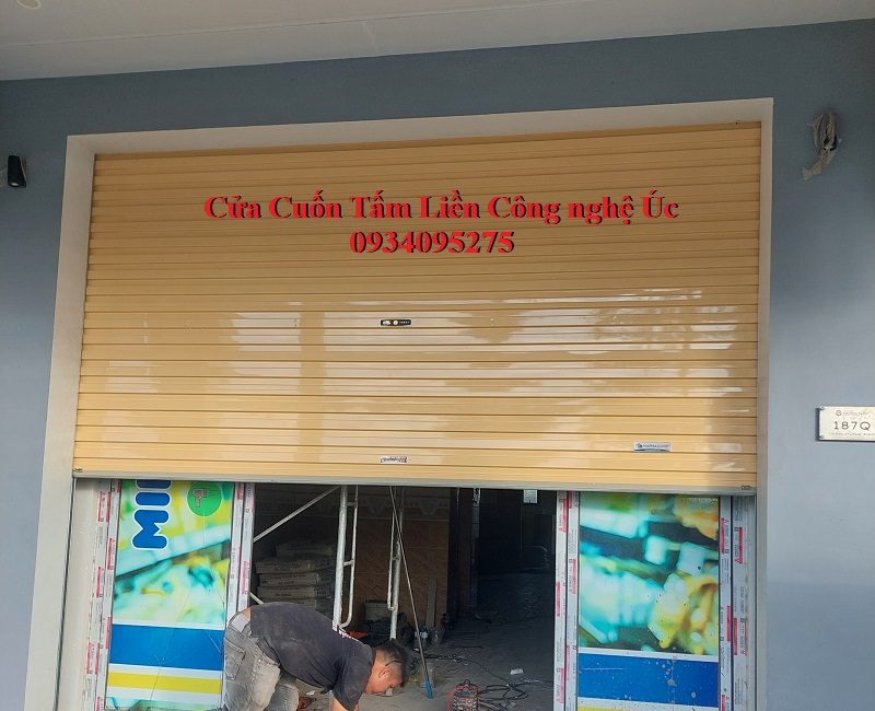 Cửa cuốn Úc tấm liền Titadoor PM